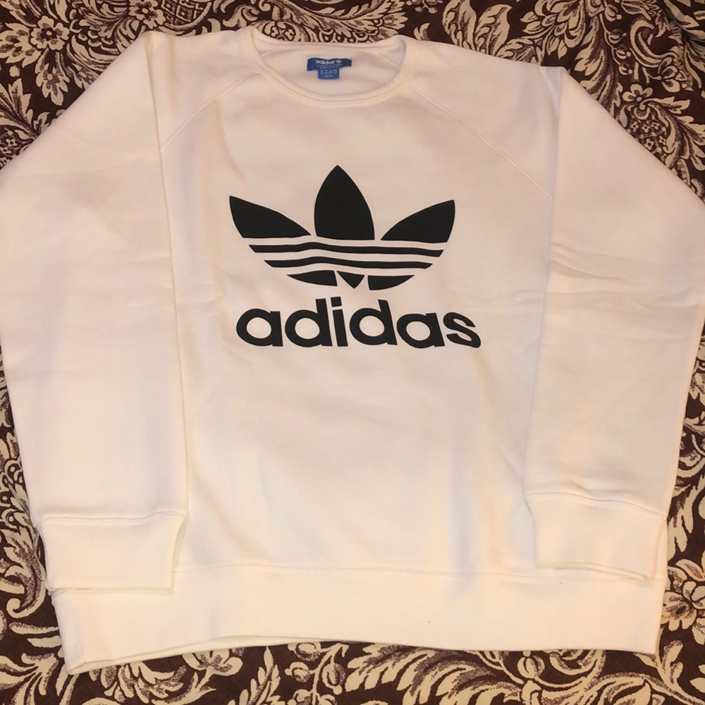 White adidas crew neck size L